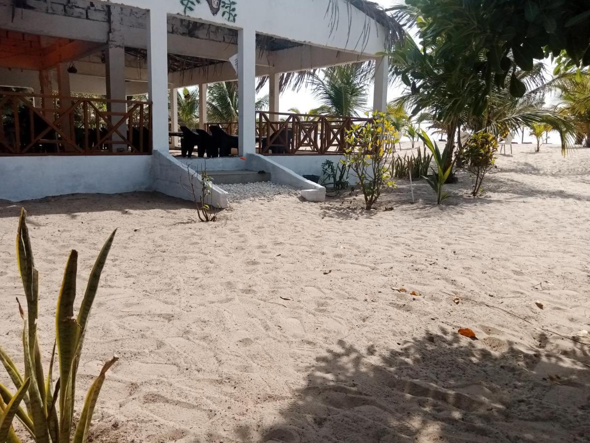 Kinkiliba Beach Lodge Sanyang Extérieur photo